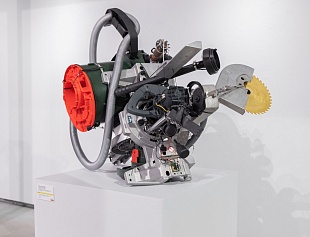 Картина из серии "Антиформы"