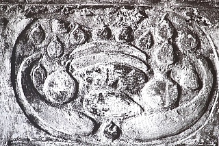 Картина мединет-Абу. Столы с дарами