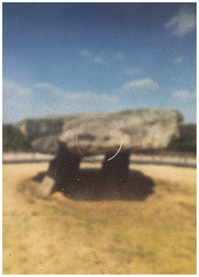 Картина дольмен фото 1