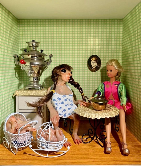 Картина встреча одноклассниц фото 1